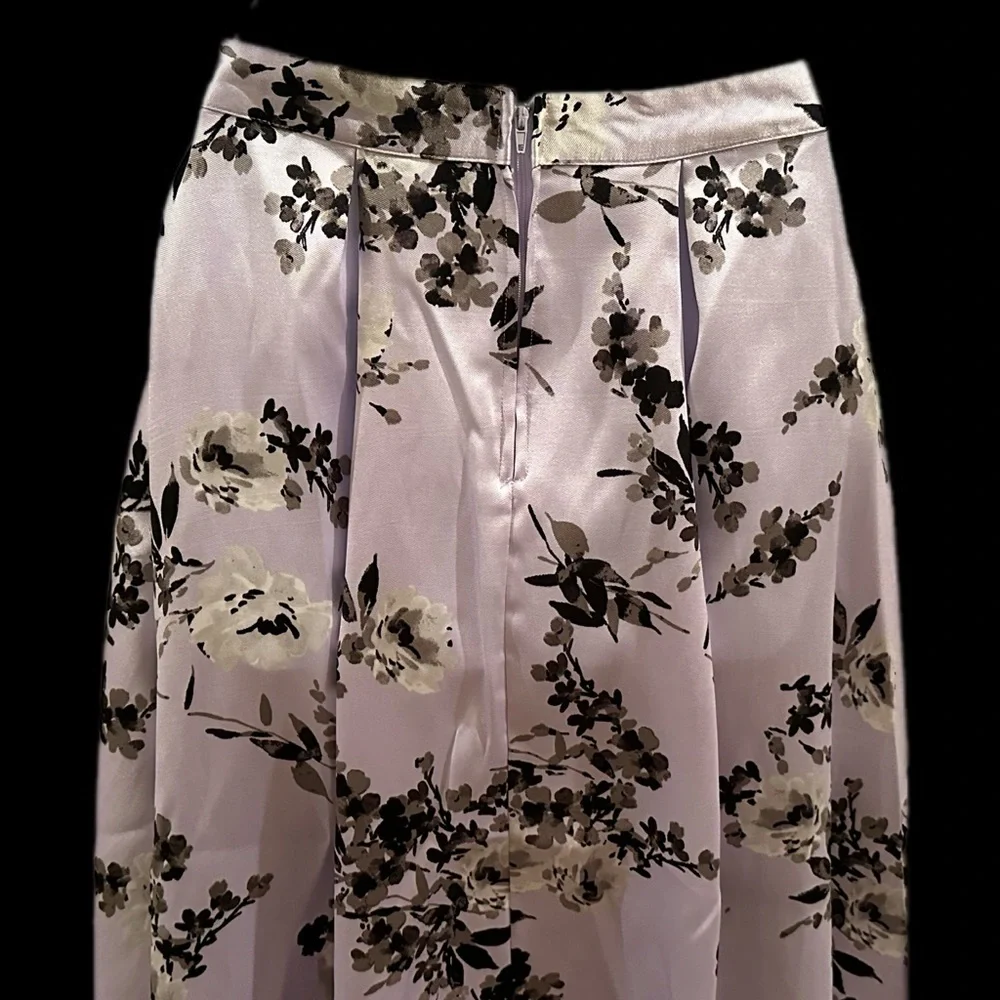 Speechless‎ skirt- shorter in front